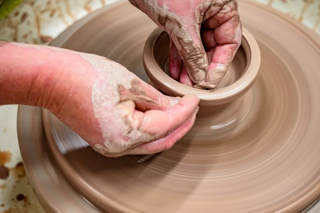 Pottery class, Jaycee Park, USA. Pottery class supplies: what's included and what to buy