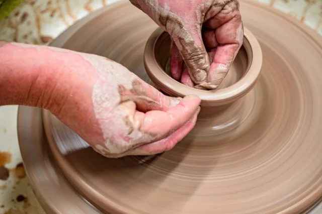 Pottery class, Jaycee Park, USA. Pottery class supplies: what's included and what to buy