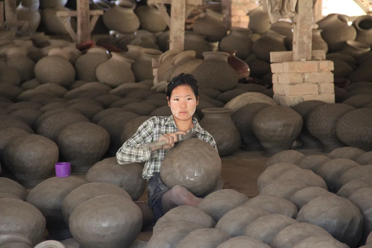 potter, volume, potter's wheel, tonkunst, pottery workshop, pottery, myanmar, potter, potter, potter, potter, potter's wheel, pottery, pottery, pottery, pottery, pottery, myanmar, myanmar, myanmar. Greenware drying in Calgary's dry prairie air: schedules, damp boxes and a firing log